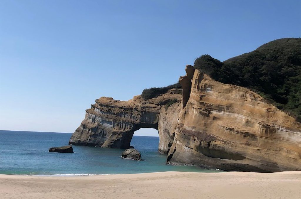 象の水飲み岩・竹崎海岸